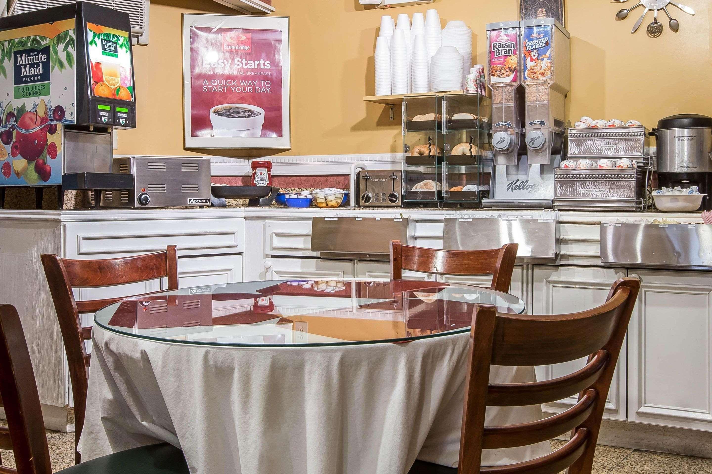 Econo Lodge Montpelier I-89 Luaran gambar