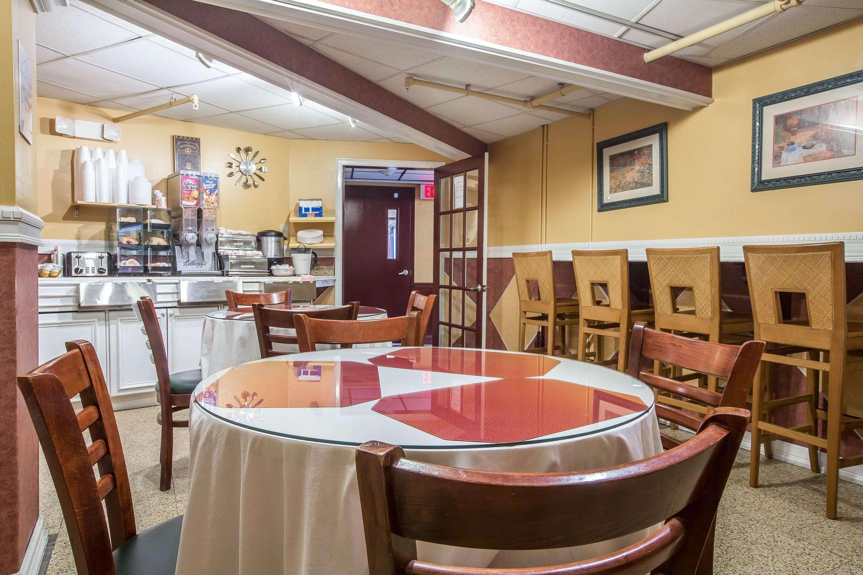 Econo Lodge Montpelier I-89 Luaran gambar
